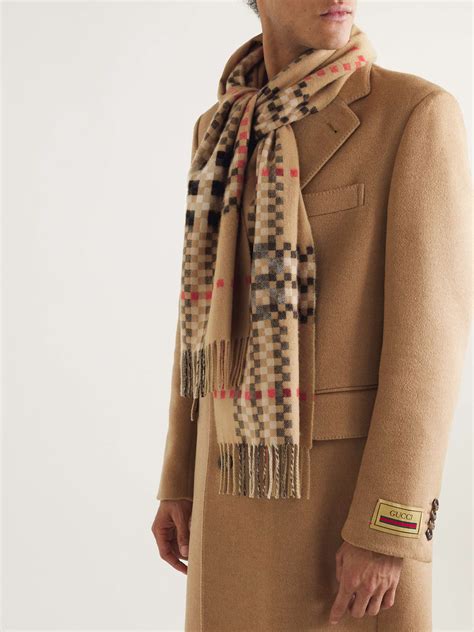 burberry scarf man|burberry scarf men price.